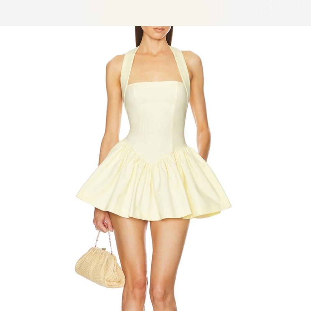 Chic Yellow Halter Dress